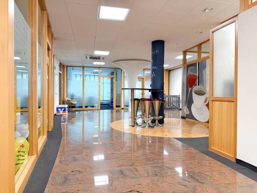 Bürokomplex zum Kauf 299.000 € 8 Zimmer 271,6 m² Bürofläche Neustadt Neustadt an der Aisch 91413