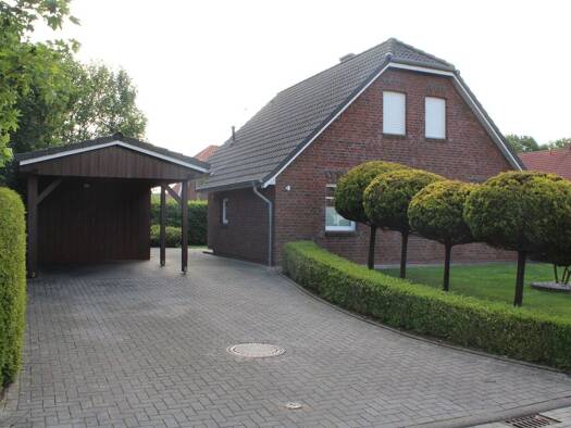 Einfamilienhaus zum Kauf 330.000 € 2 Zimmer 100 m² 763 m² Grundstück Holtgast Holtgast 26427