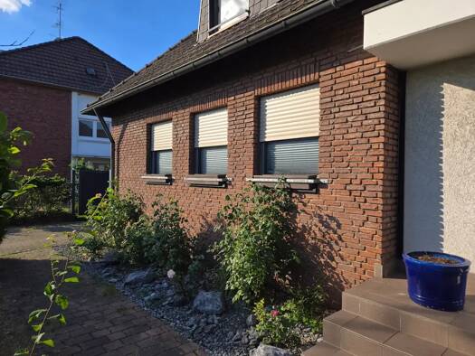 Einfamilienhaus zum Kauf 630.000 € 6 Zimmer 180 m² 1.000 m² Grundstück frei ab sofort Sterkrade-Nord Sterkrade 46147
