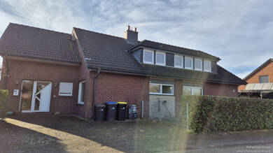 Einfamilienhaus zum Kauf 349.000 € 8 Zimmer 250 m² 829 m² Grundstück Klausheide Nordhorn / Klausheide 48531