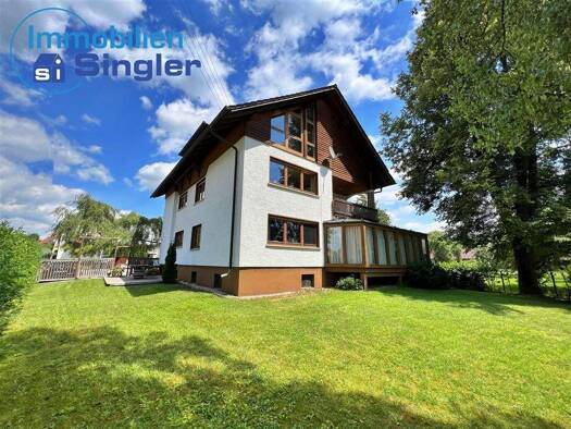 Mehrfamilienhaus zum Kauf provisionsfrei 679.000 € 8,5 Zimmer 280 m² 1.189 m² Grundstück Sunthausen Bad Dürrheim , Schwarzw 78073