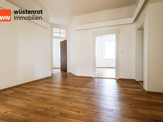 Wohnung zur Miete 480 € 3 Zimmer 106 m² Selb Selb 95100