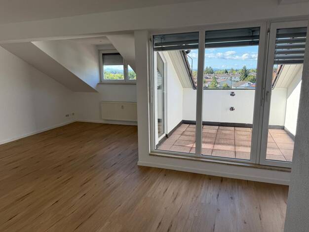 Wohnung zur Miete 850 € 3 Zimmer 83 m² 4. Geschoss Burghausen Burghausen 84489