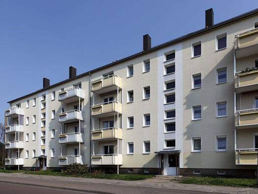Wohnung zur Miete 363 € 2 Zimmer 50,5 m² 4. Geschoss Paul-Suhr-Straße 54 Südstadt Halle (Saale) 06130