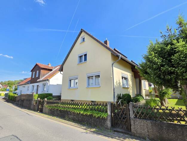 Einfamilienhaus zum Kauf 208.000 € 5 Zimmer 130 m² 336 m² Grundstück Scheuerfeld Coburg 96450