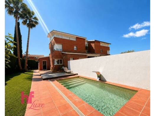 Chalet zum Kauf 850.000 € 7 Zimmer 450 m² 421 m² Grundstück Sant Vicenç de Montalt 08394