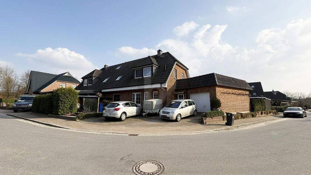 Doppelhaushälfte zum Kauf 399.000 € 4 Zimmer 133 m² 367 m² Grundstück Wiemersdorf 24649