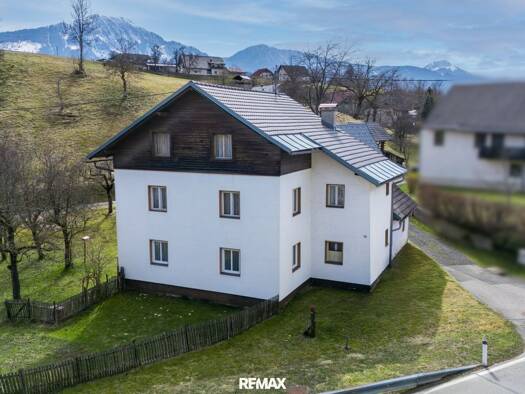 Haus zum Kauf 239.000 € 3 Zimmer 166 m² 1.122 m² Grundstück Tratten St. Stefan im Gailtal 9623