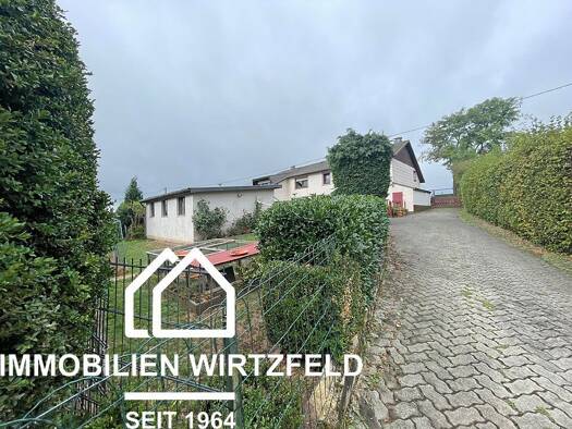 Bauernhaus zum Kauf 450.000 € 9 Zimmer 170 m² 10.090 m² Grundstück Waxweiler 54649