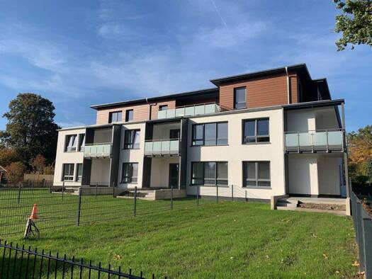 Wohnung zur Miete 1.065 € 3 Zimmer 100,7 m² frei ab 01.06.2026 Westercelle Celle 29227