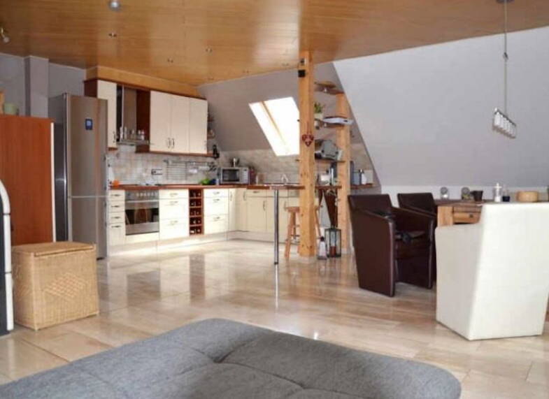 Maisonette zur Miete 1.200 € 7 Zimmer 190 m² 2. Geschoss frei ab 01.08.2025 Ehlen Habichtswald 34317