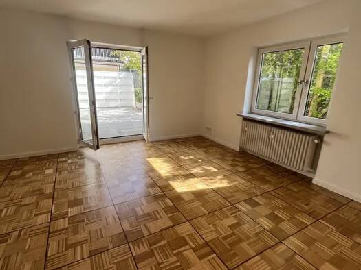 Wohnung zur Miete 1.400 € 1 Zimmer 66 m² Geschoss EG/2 frei ab sofort Obernzeller Straße 2 Obergiesing München 81549