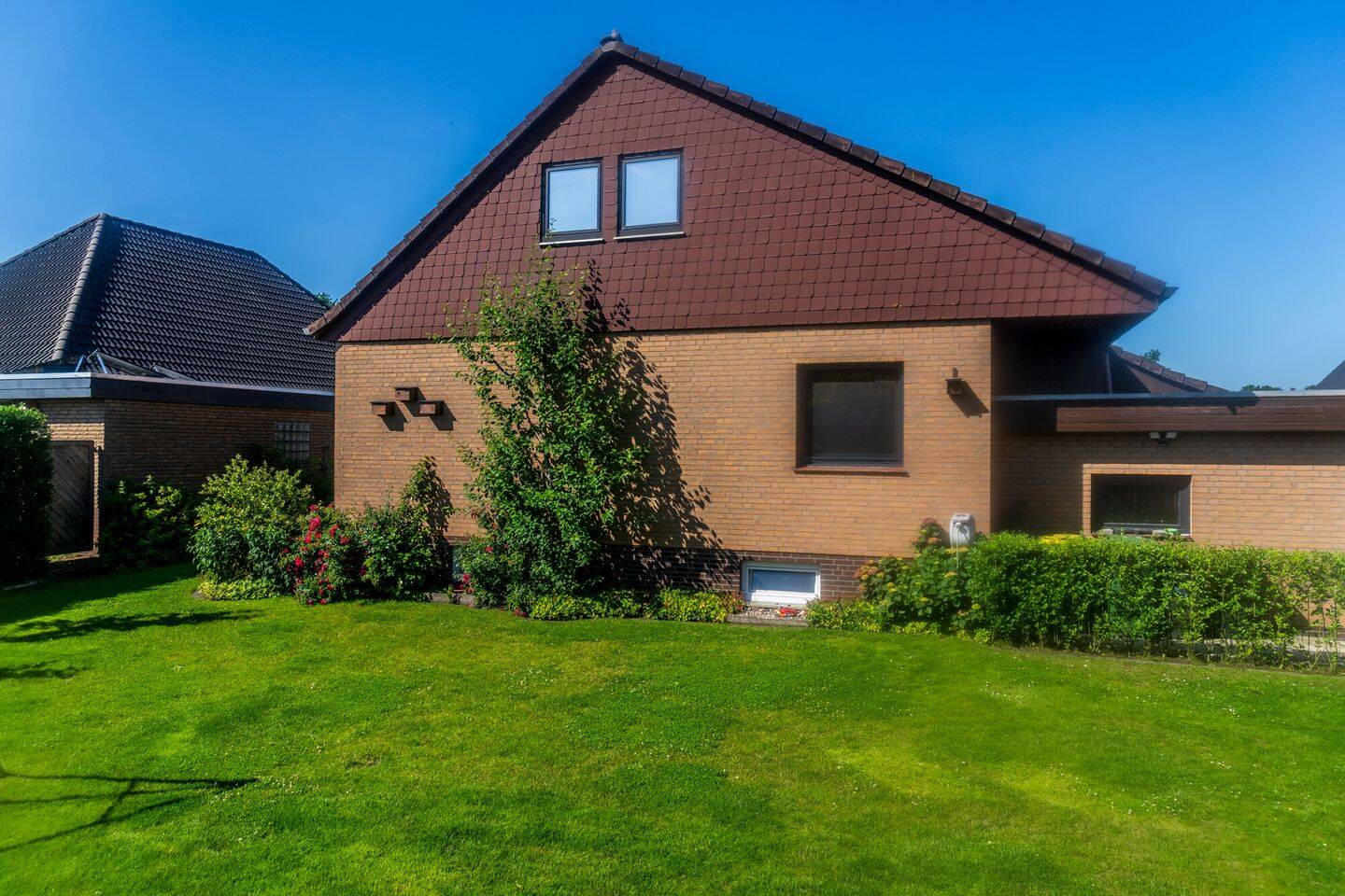 Einfamilienhaus zum Kauf - Ansicht 2