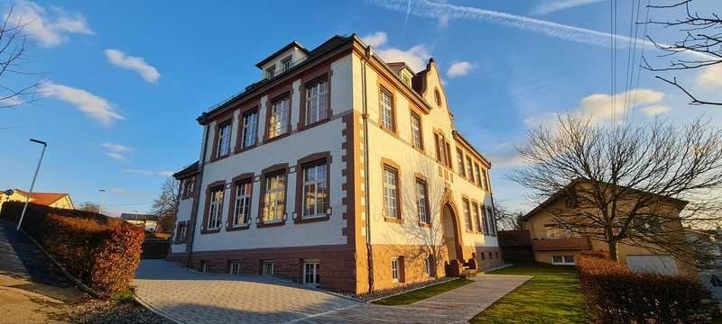 Wohnung zur Miete 700 € 3 Zimmer 115 m²<br/>Wohnfläche ab sofort<br/>Verfügbarkeit Eschelbronner Str. Epfenbach 74925