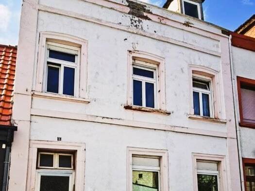 Reihenmittelhaus zum Kauf 189.000 € 9 Zimmer 185 m² 100 m² Grundstück Germersheim 76726