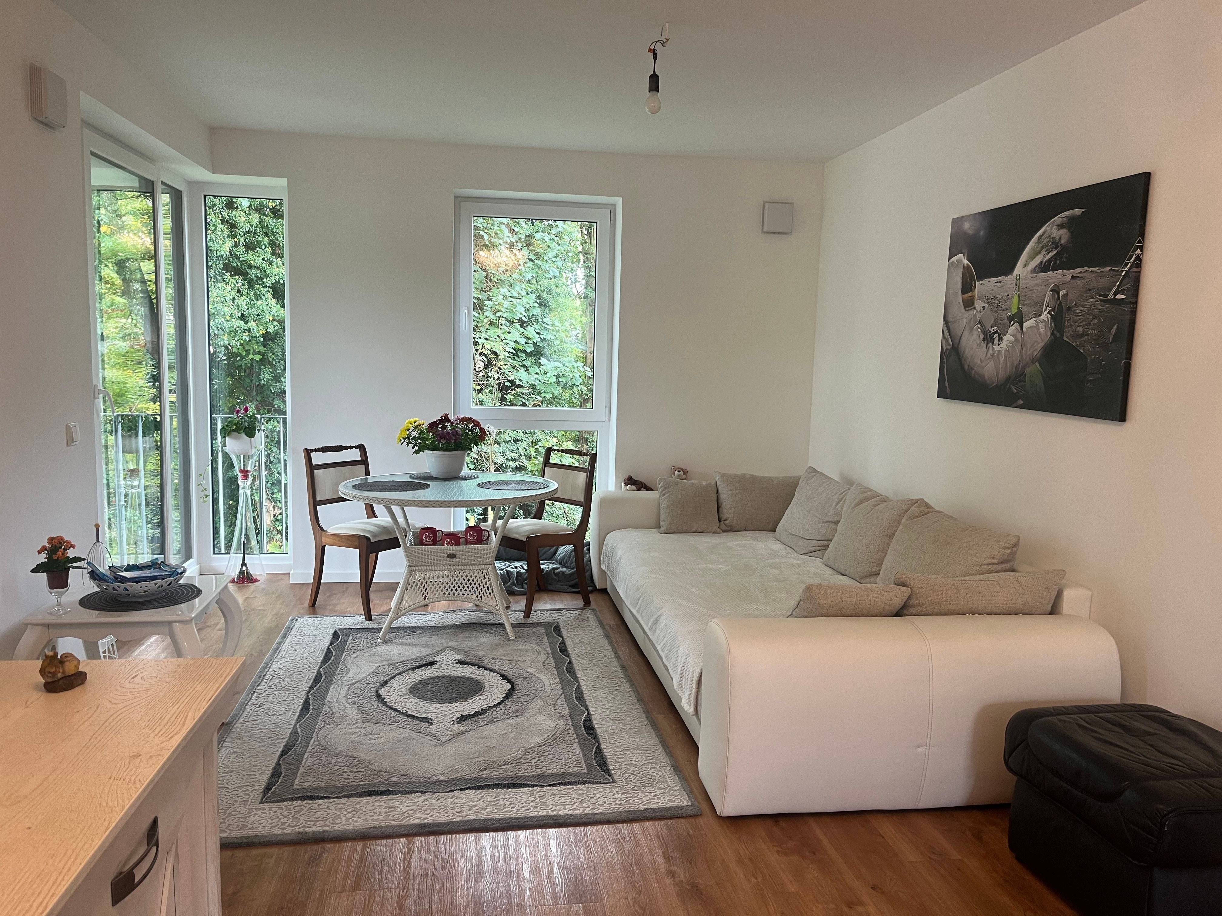 Studio zur Miete 1.200 € 2 Zimmer 62,9 m²<br/>Wohnfläche 1.<br/>Geschoss 01.01.2025<br/>Verfügbarkeit Schenefelder Landstraße 174a Iserbrook Hamburg 22589