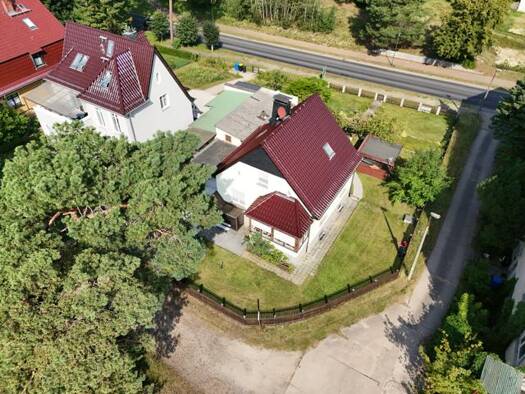 Haus zum Kauf 295.000 € 7 Zimmer 130 m² 750 m² Grundstück frei ab sofort Lychen 17279