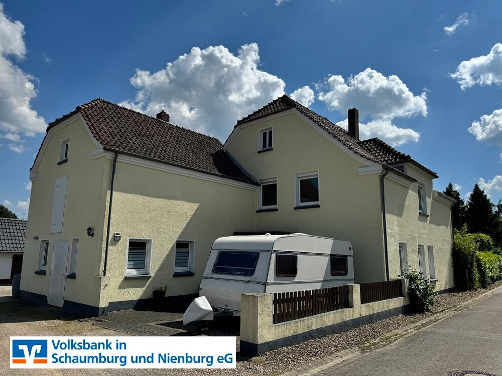 Einfamilienhaus zum Kauf 189.000 € 6 Zimmer 168 m²<br/>Wohnfläche 749 m²<br/>Grundstück Röcke Bückeburg / Röcke 31675