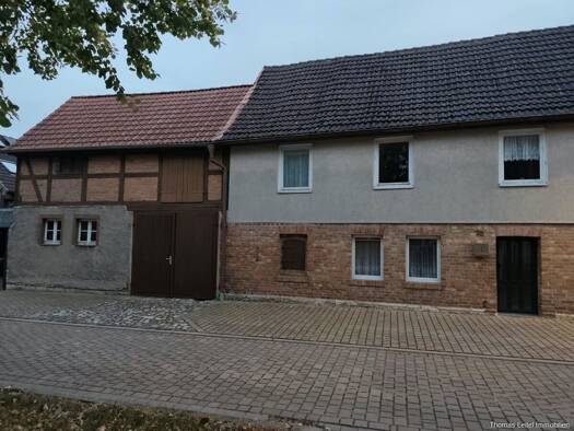 Einfamilienhaus zum Kauf 50.000 € 4 Zimmer 90 m² 823 m² Grundstück Breite Straße 26 Großalsleben Gröningen 39397