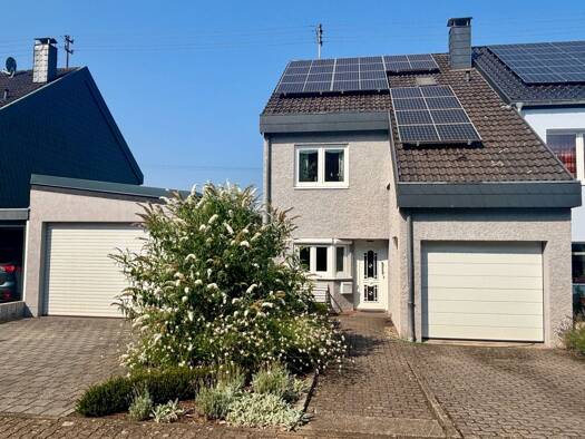 Doppelhaushälfte zum Kauf 330.000 € 5 Zimmer 165 m² 496 m² Grundstück Nalbach Nalbach 66809