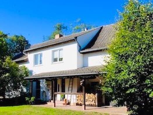 Einfamilienhaus zur Miete 1.600 € 5,5 Zimmer 280 m² 1.000 m² Grundstück frei ab sofort Burg Burg (Spreewald) 03096