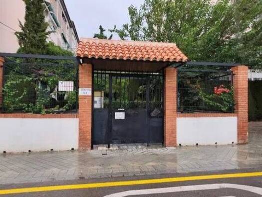 WG-Zimmer zur Miete 230 € 98 m² 1. Geschoss Calle Javier De Burgos, 4 Granada 18011