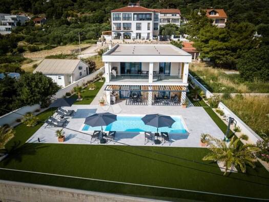 Haus zum Kauf 1.550.000 € 6 Zimmer 282 m² Banjol, Rab Rab