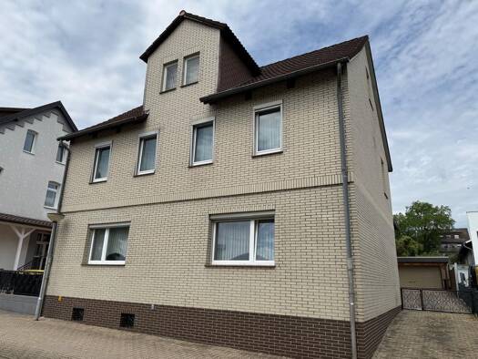 Doppelhaushälfte zum Kauf 174.500 € 6 Zimmer 172,4 m² 200 m² Grundstück frei ab sofort Bad Salzgitter 38259