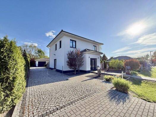 Einfamilienhaus zum Kauf 740.000 € 4 Zimmer 144,8 m² 711 m² Grundstück Oranienburg 16515