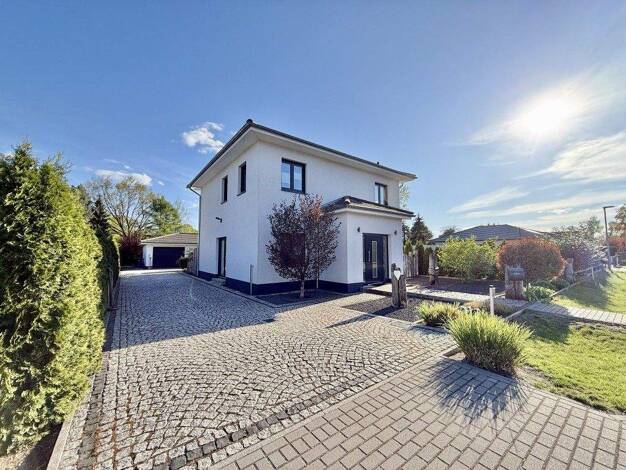 Einfamilienhaus zum Kauf 740.000 € 4 Zimmer 144,8 m² 711 m² Grundstück Oranienburg 16515