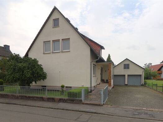 Einfamilienhaus zum Kauf 180.000 € 8 Zimmer 154 m² 745 m² Grundstück Abterode Meißner 37290