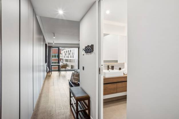 Studio zur Miete 1.960 € 1 Zimmer 48,8 m² HafenCity HafenCity, Hamburg 20457