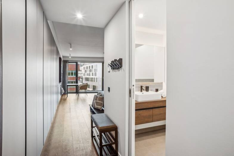 Studio zur Miete 1.960 € 1 Zimmer 48,8 m² HafenCity HafenCity, Hamburg 20457