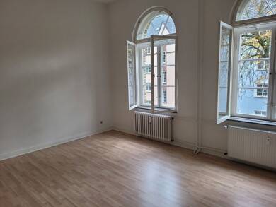 Wohnung zur Miete 885 € 3 Zimmer 118 m² 2. Geschoss frei ab 01.06.2025 Junkerhohlweg 17 Neustadt - Nord Flensburg 24939