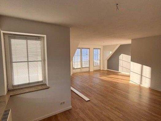 Maisonette zur Miete 1.125 € 3 Zimmer 106 m² 1. Geschoss Russee Kiel 24111