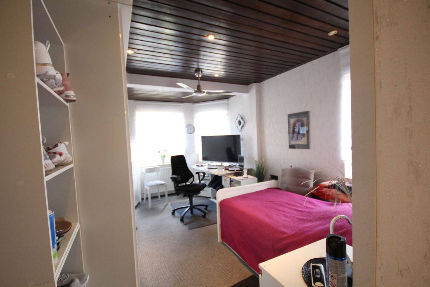 Property thumbnail 6