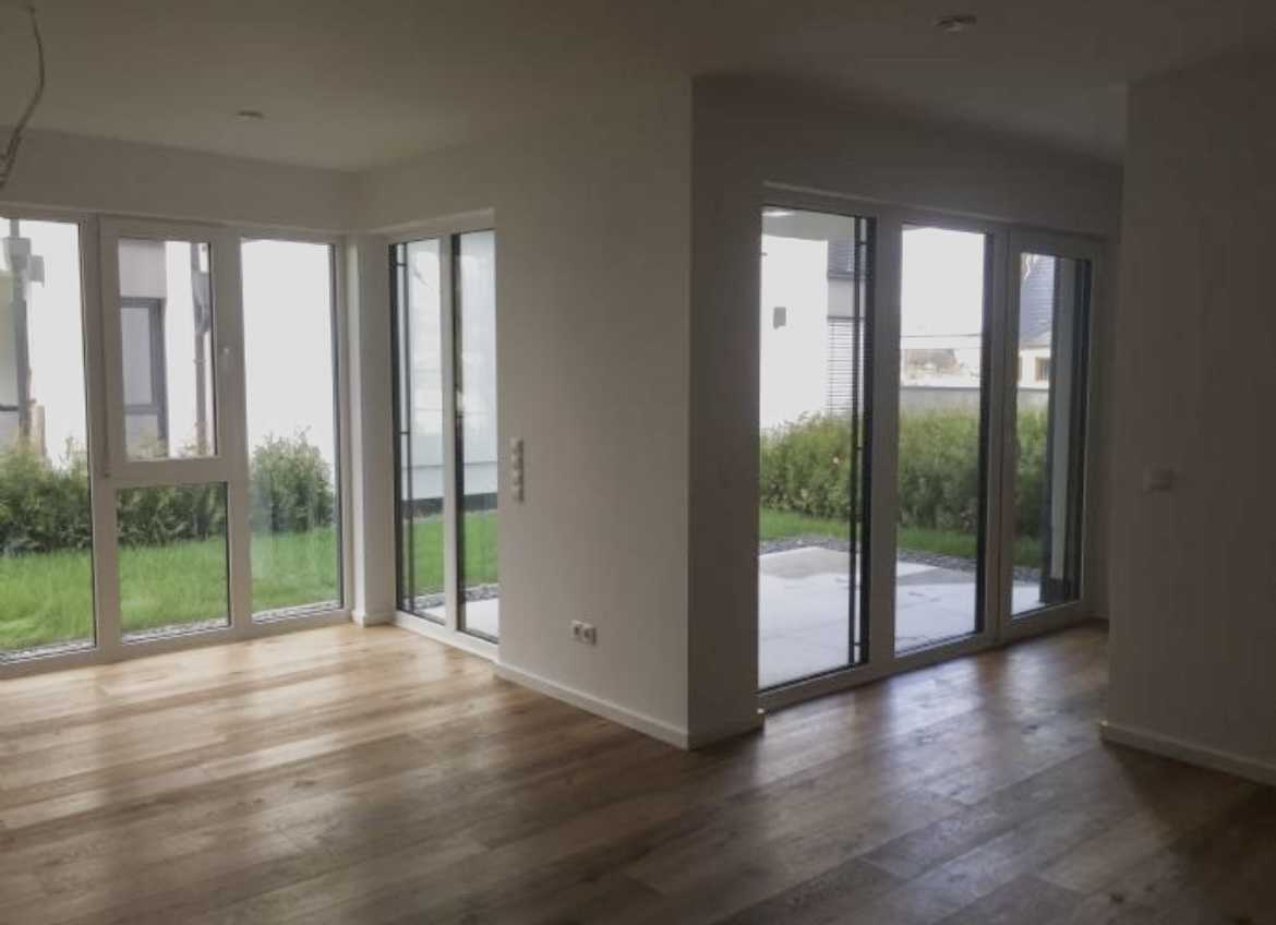 Wohnung zum Kauf provisionsfrei 120.000 € 2 Zimmer 83 m²<br/>Wohnfläche ab sofort<br/>Verfügbarkeit Emser Straße Pfaffendorf 2 Koblenz 56076