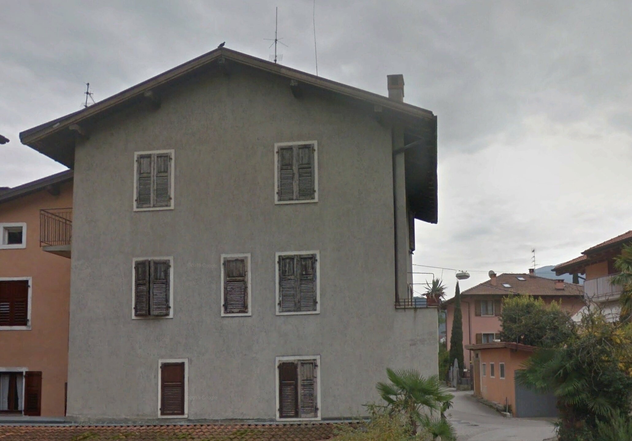 Haus zum Kauf 318.000 € 3 Zimmer 190 m²<br/>Wohnfläche 34 m²<br/>Grundstück ab sofort<br/>Verfügbarkeit Riva del Garda