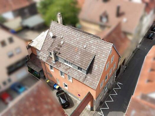 Mehrfamilienhaus zum Kauf als Kapitalanlage geeignet 335.000 € 13 Zimmer 365 m² 240 m² Grundstück Ochsenfurt Ochsenfurt 97199