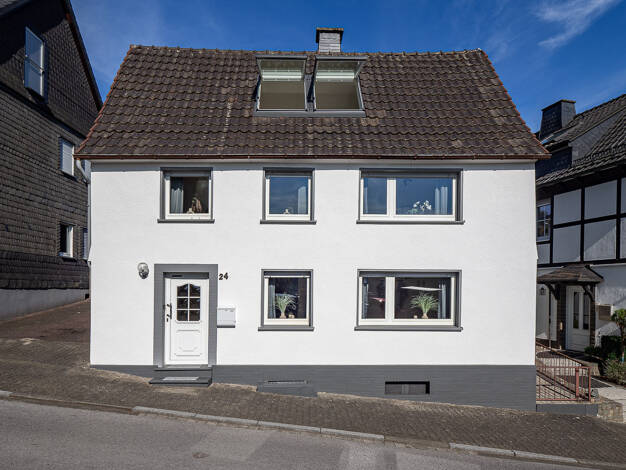 Einfamilienhaus zum Kauf 199.000 € 5 Zimmer 110 m² 132 m² Grundstück Freienohl Meschede 59872