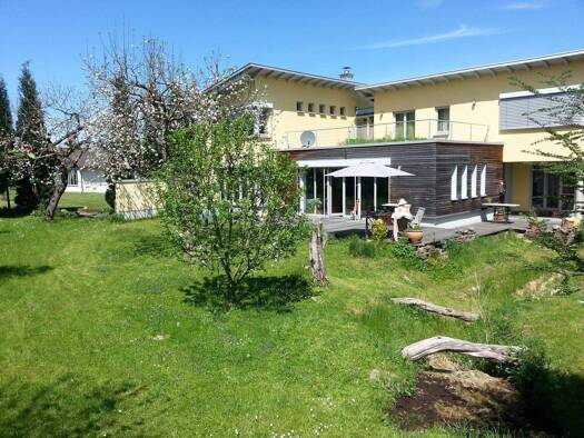 Haus zum Kauf 585.000 € 7 Zimmer 220 m² 1.200 m² Grundstück Siegener Straße 20 b Niederdielfen Wilnsdorf 57234