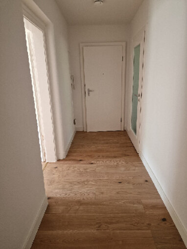 Wohnung zur Miete 350 € 2 Zimmer 66,1 m² EG frei ab sofort Carl von Ossietzky Straße 11 Lutherviertel 221 Chemnitz 09126