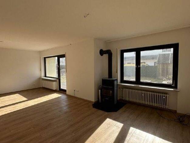 Doppelhaushälfte zum Kauf 850.000 € 6 Zimmer 134 m² 492 m² Grundstück Brunnthal 85649