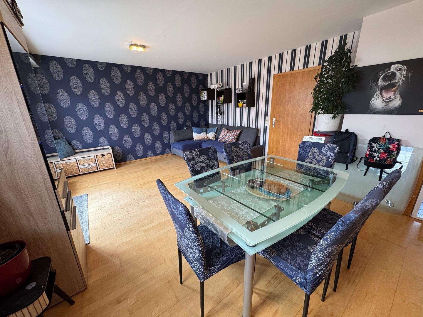 Immobilie in Uttenweiler - Modernisiertes Wohnerlebnis in Uttenweiler mit XXL Stellplatzpotenzial und bester Infrastruktur - Bild 3