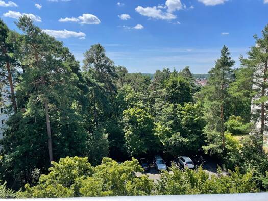 Wohnung zum Kauf 380.000 € 5 Zimmer 125 m² 5. Geschoss frei ab sofort Hohe Warte 1 - 5.OG Spardorf 91080