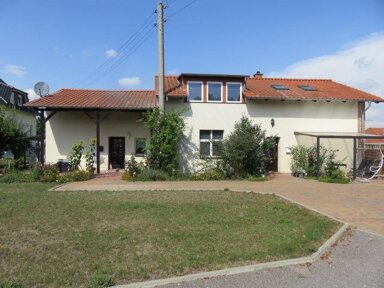 Mehrfamilienhaus zum Kauf als Kapitalanlage geeignet 196.000 € 15 Zimmer 194,7 m² 1.094 m² Grundstück Hecklingen Hecklingen 39444