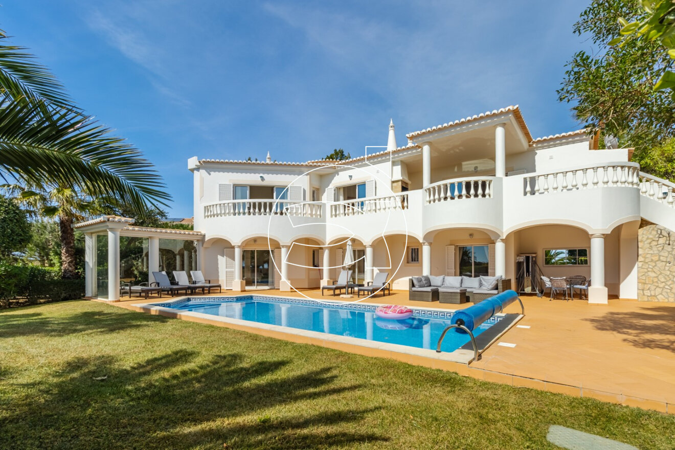 Villa zum Kauf 895.000 € 3 Zimmer 222 m²<br/>Wohnfläche 900 m²<br/>Grundstück Vila do Bispo 8650-060