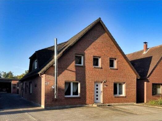 Einfamilienhaus zum Kauf 229.000 € 6 Zimmer 190 m² 687 m² Grundstück frei ab sofort Nortorf 24589