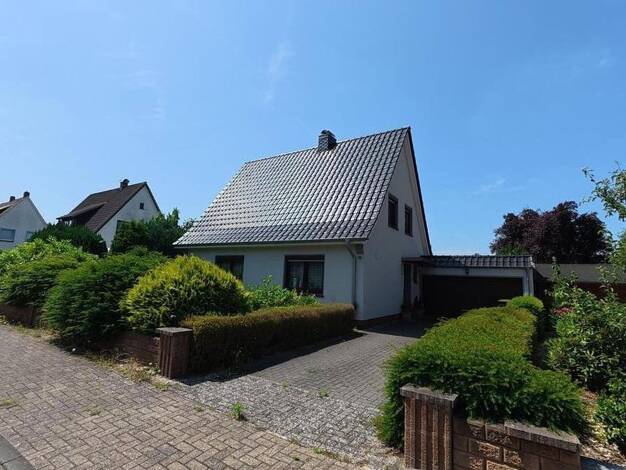 Einfamilienhaus zum Kauf provisionsfrei 330.000 € 5 Zimmer 110 m² 719 m² Grundstück Wildeshausen 27793