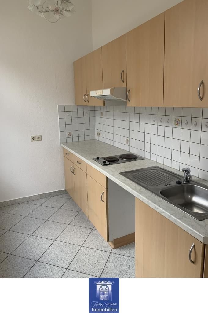 Wohnung zur Miete 545 € 2 Zimmer 64,2 m²<br/>Wohnfläche 01.01.2025<br/>Verfügbarkeit Radebeul 01445